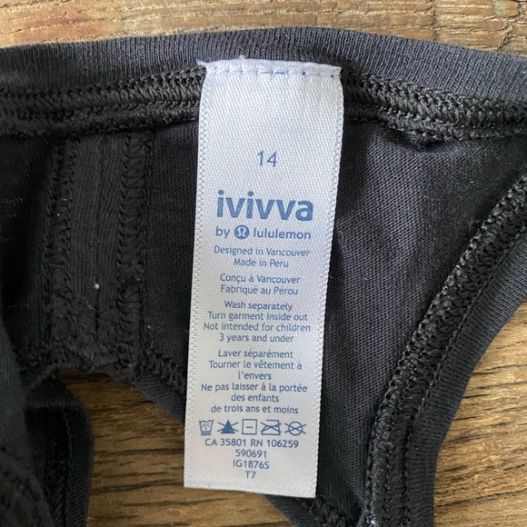 Iviva Lululemon tank top - Picture 3 of 4